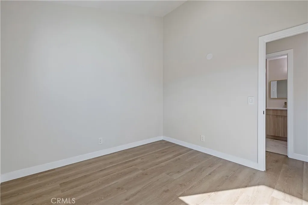 22038 Alamogordo Road, Saugus, California 91350 home-pic-14