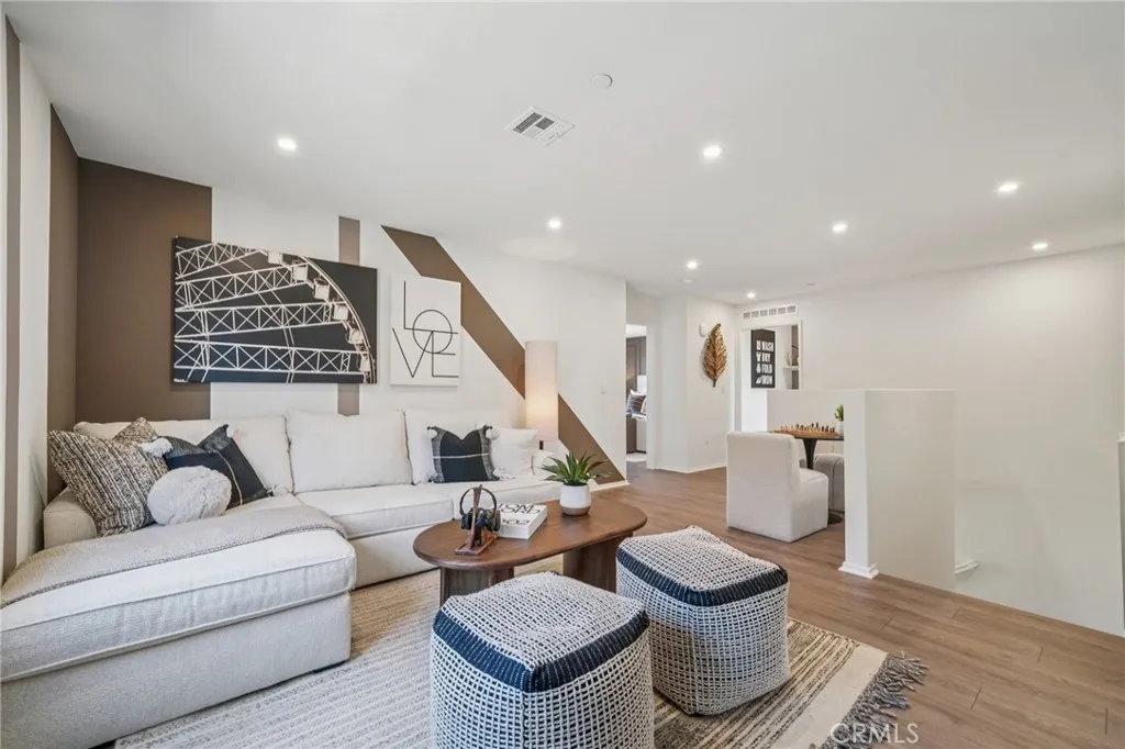 13605 Flying Cloud Way, Victorville, California 92394 home-pic-16