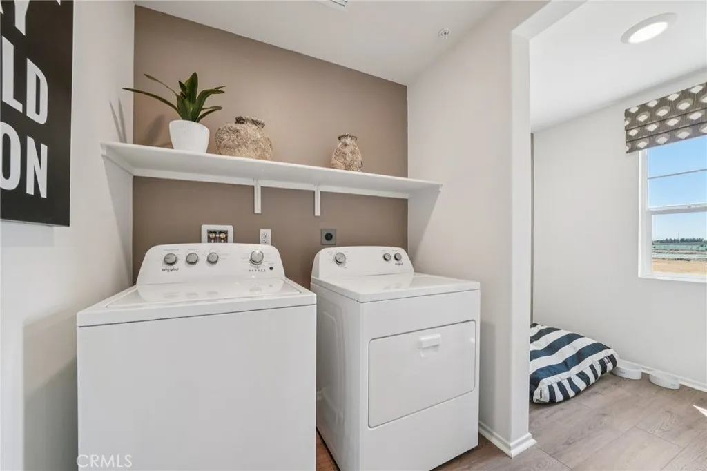 13605 Flying Cloud Way, Victorville, California 92394 home-pic-17
