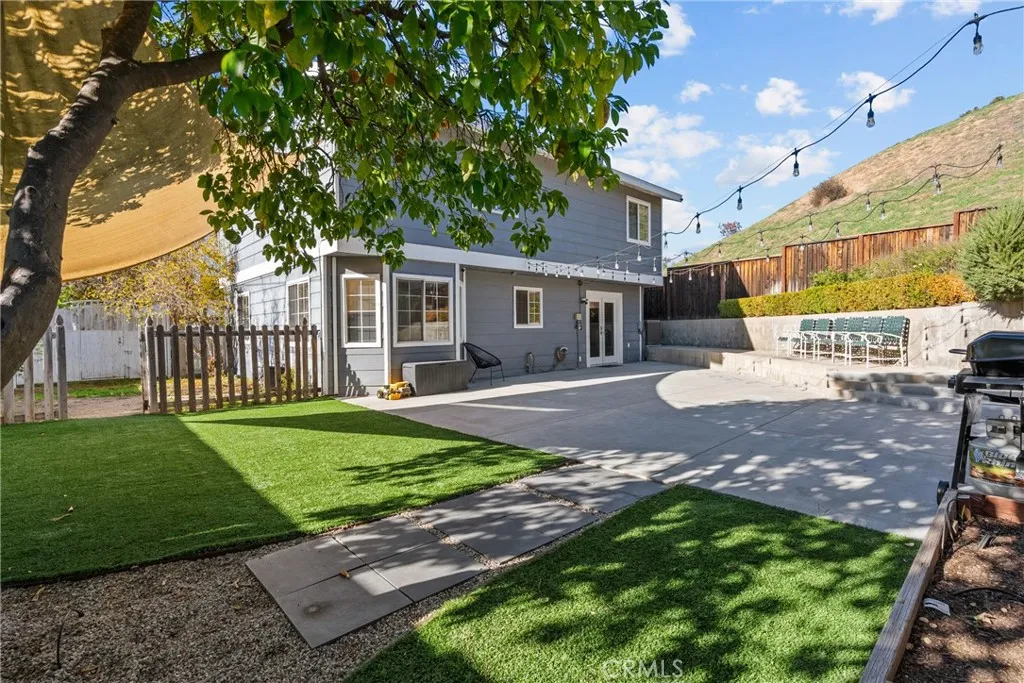 28938 Morningside Dr, Castaic, California 91384 home-pic-9