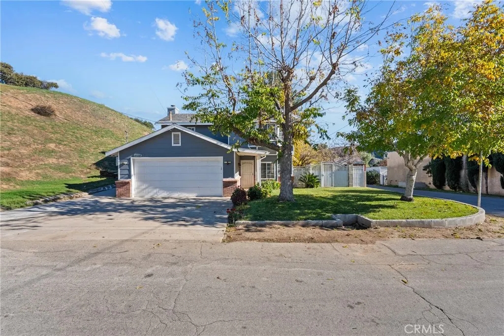 28938 Morningside Dr, Castaic, California 91384 home-pic-26