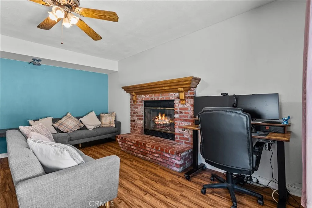 28938 Morningside Dr, Castaic, California 91384 home-pic-12
