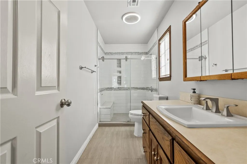 28938 Morningside Dr, Castaic, California 91384 home-pic-22
