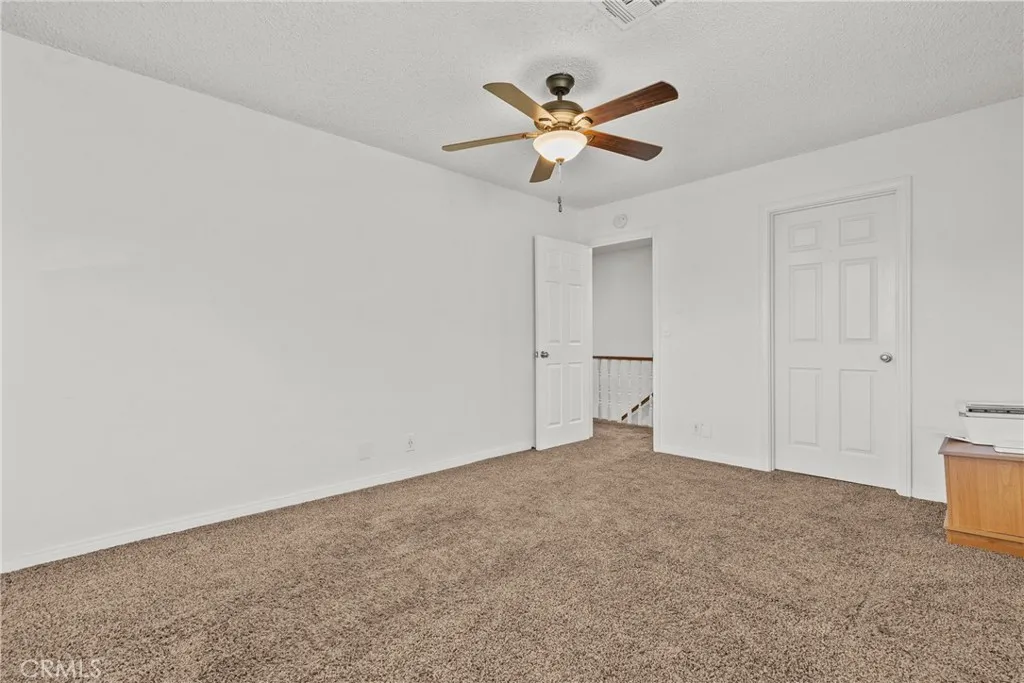 28938 Morningside Dr, Castaic, California 91384 home-pic-16