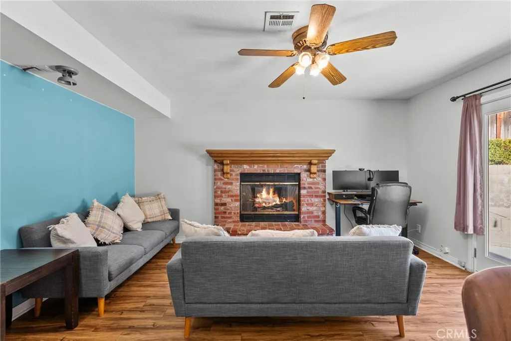 28938 Morningside Dr, Castaic, California 91384 home-pic-8