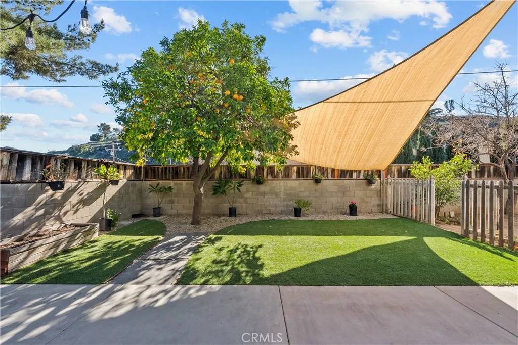 28938 Morningside Dr, Castaic, California 91384 home-pic-10