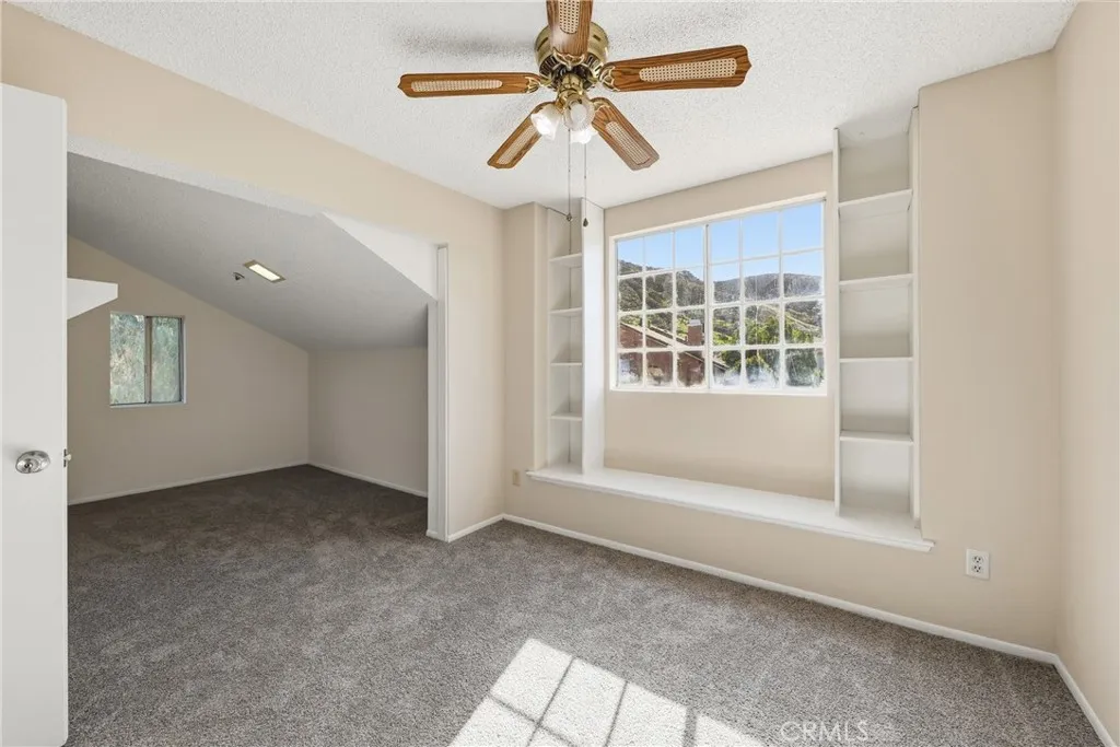 14988 Long View Drive, Fontana, California 92337 home-pic-42