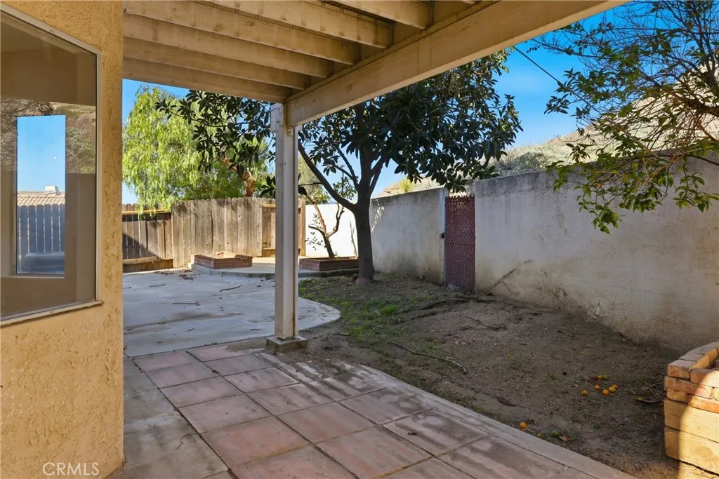 14988 Long View Drive, Fontana, California 92337 home-pic-22