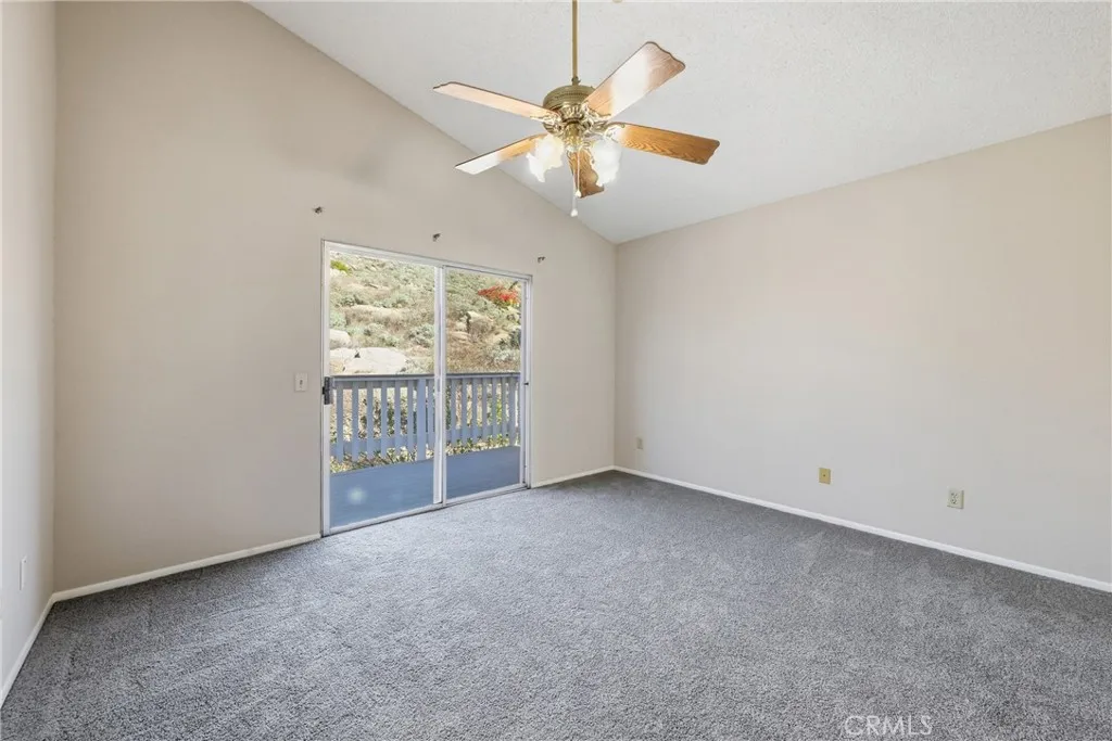14988 Long View Drive, Fontana, California 92337 home-pic-32