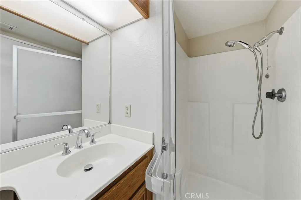 14988 Long View Drive, Fontana, California 92337 home-pic-20