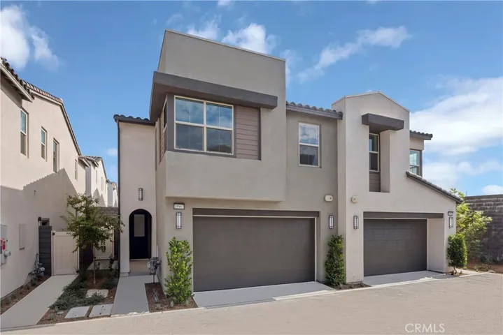 15907 Blue Copper Way, Fontana, California 92336