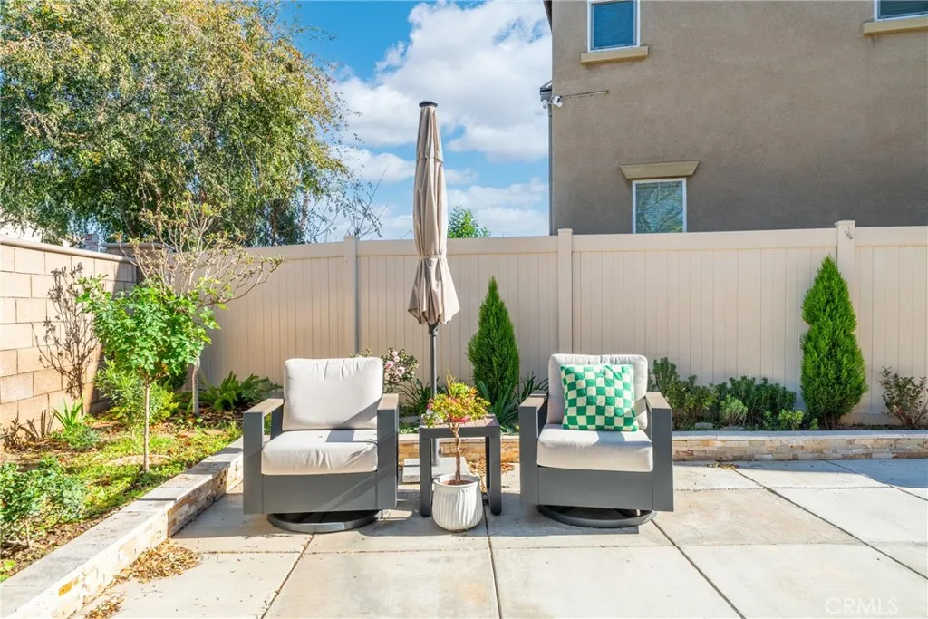 12938 Meridian Court, Eastvale, California 92880 home-pic-29