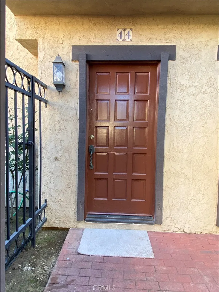 427 E. Mission Road 44, Alhambra, California 91801 home-pic-1