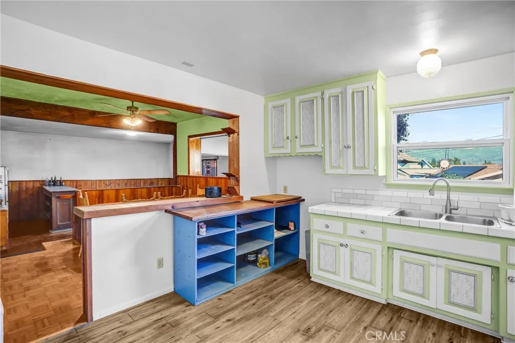 1819 E Farland, Covina, California 91724 home-pic-5