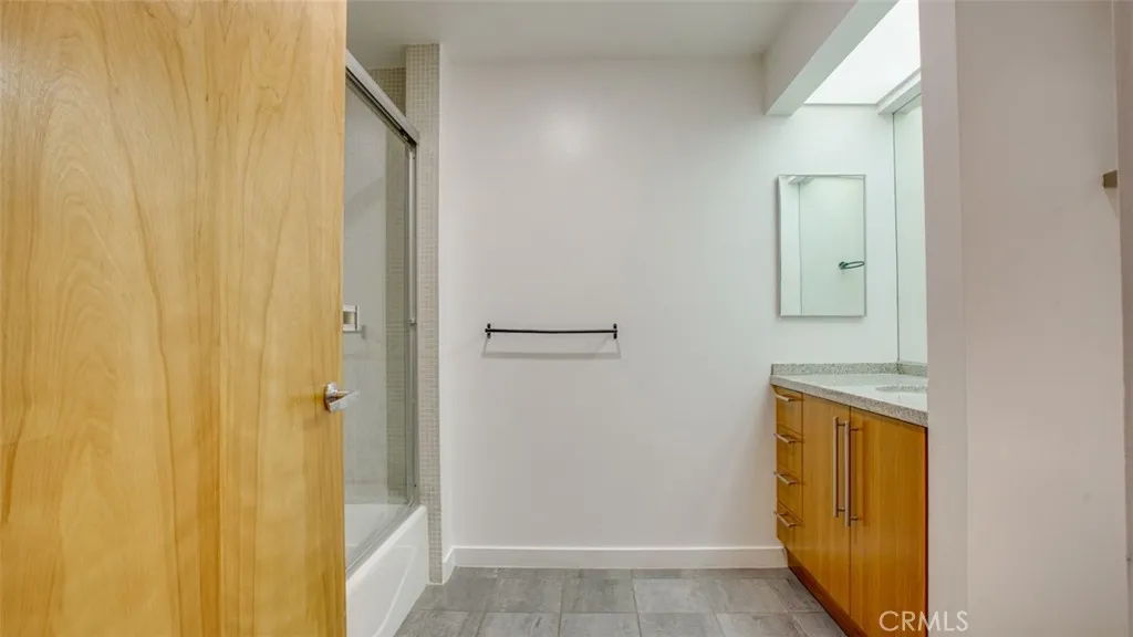4705 Whitsett 106, Studio City, California 91604 home-pic-56