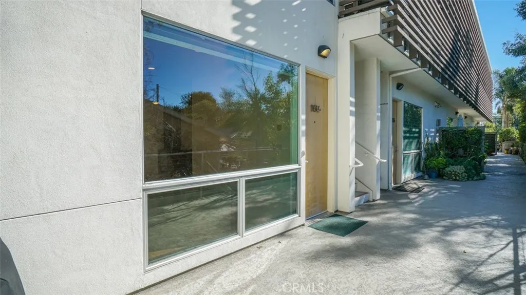 4705 Whitsett 106, Studio City, California 91604 home-pic-13