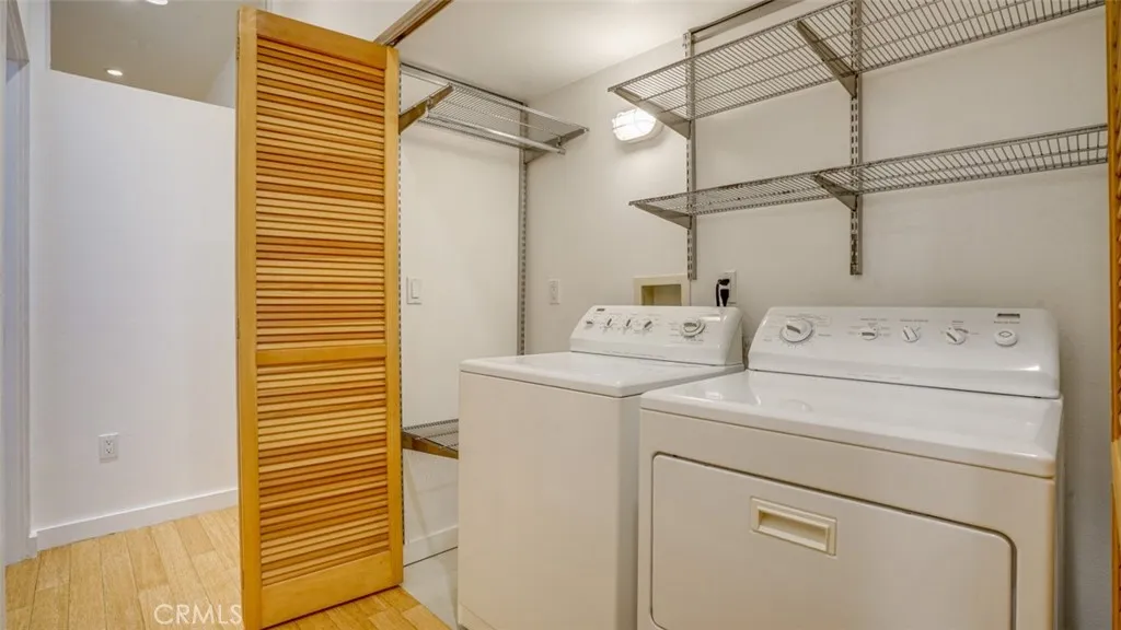 4705 Whitsett 106, Studio City, California 91604 home-pic-59