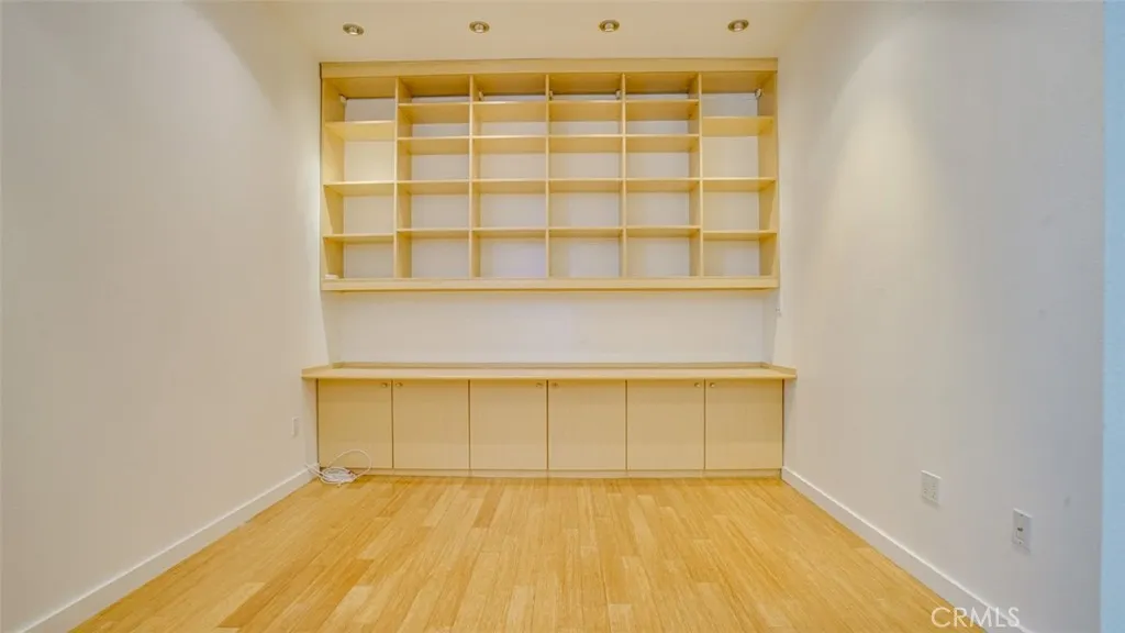 4705 Whitsett 106, Studio City, California 91604 home-pic-53