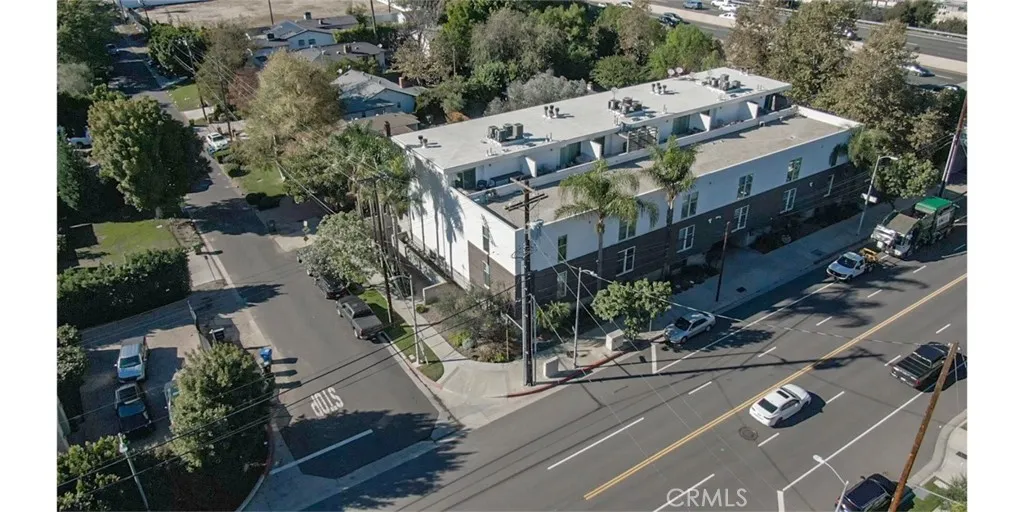 4705 Whitsett 106, Studio City, California 91604 home-pic-69