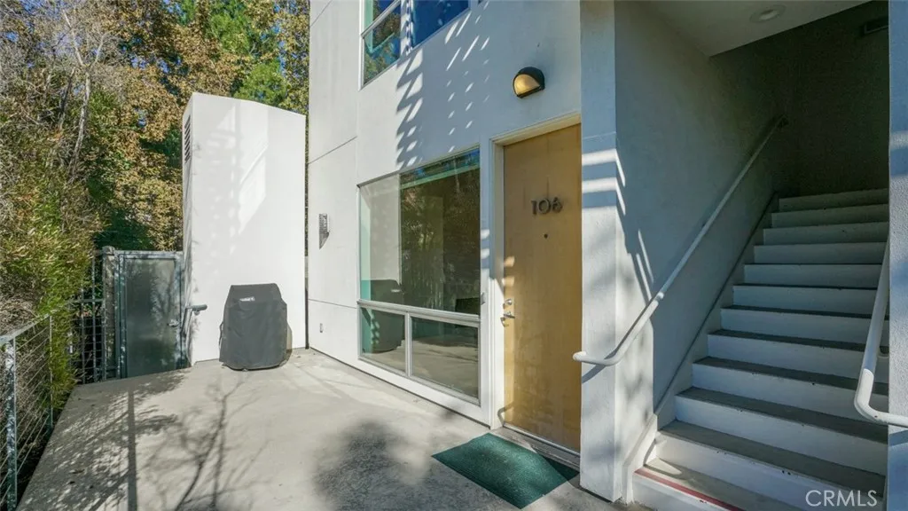 4705 Whitsett, Studio City, California 91604 home-pic-10