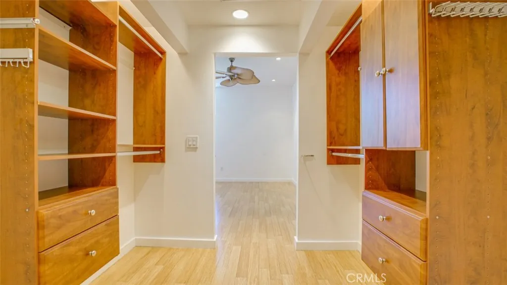 4705 Whitsett 106, Studio City, California 91604 home-pic-43