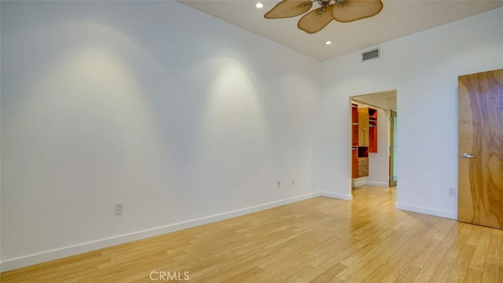 4705 Whitsett 106, Studio City, California 91604 home-pic-37