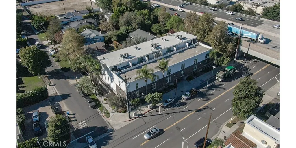 4705 Whitsett 106, Studio City, California 91604 home-pic-66
