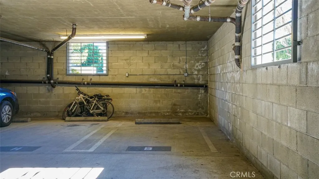 4705 Whitsett, Studio City, California 91604 home-pic-48