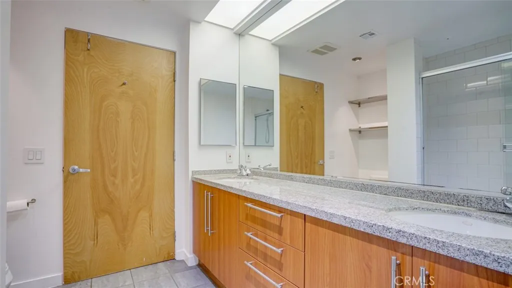 4705 Whitsett 106, Studio City, California 91604 home-pic-45