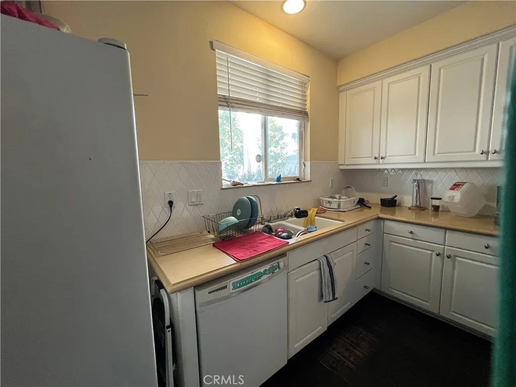 12484 Osprey, Victorville, California 92392 home-pic-52