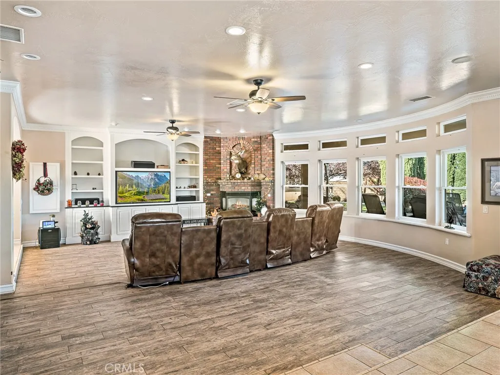 7139 Foley Road, Oak Hills, California 92344 home-pic-15