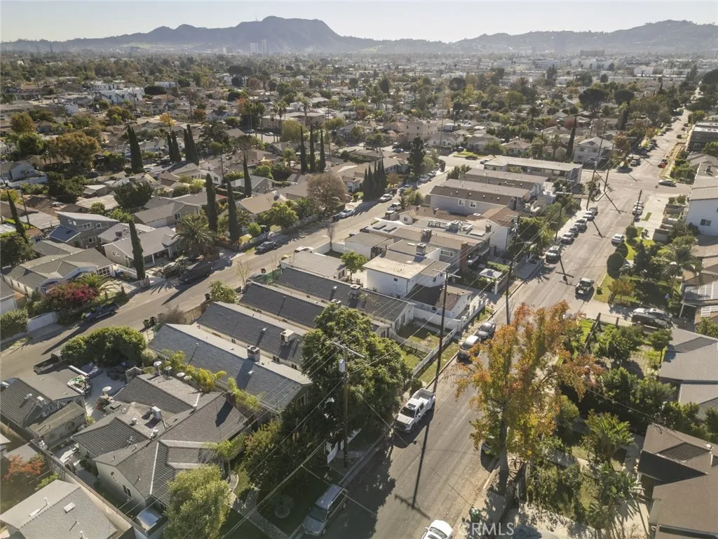 6046 Fair Avenue, North Hollywood, California 91606 home-pic-16