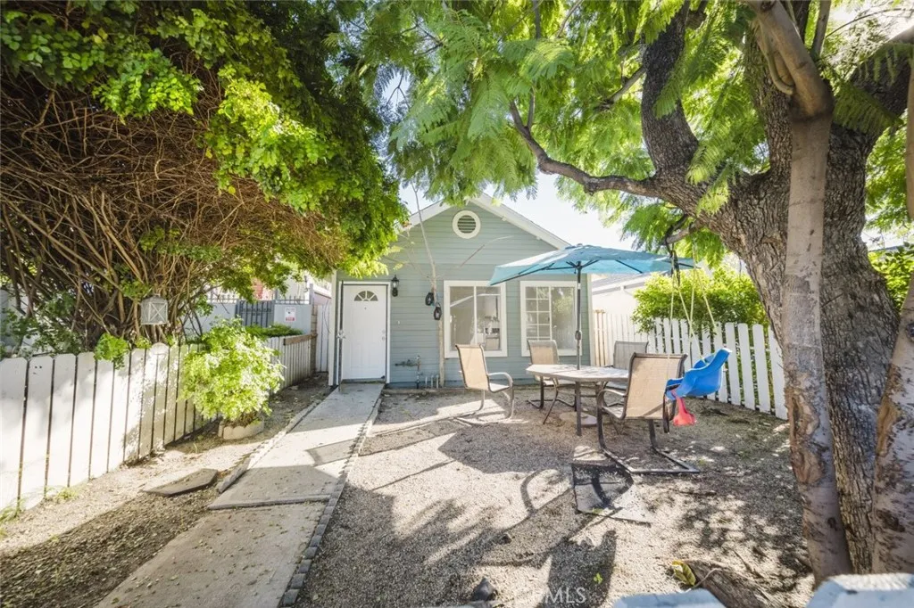 6046 Fair Avenue, North Hollywood, California 91606 home-pic-1