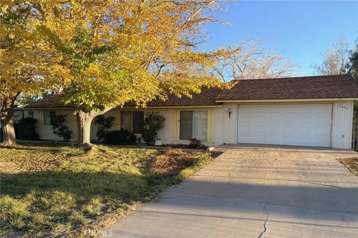 17843 Linden, Hesperia, California 92345