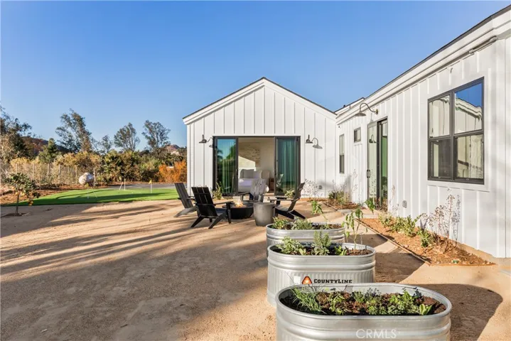 Sideyard Rec Area