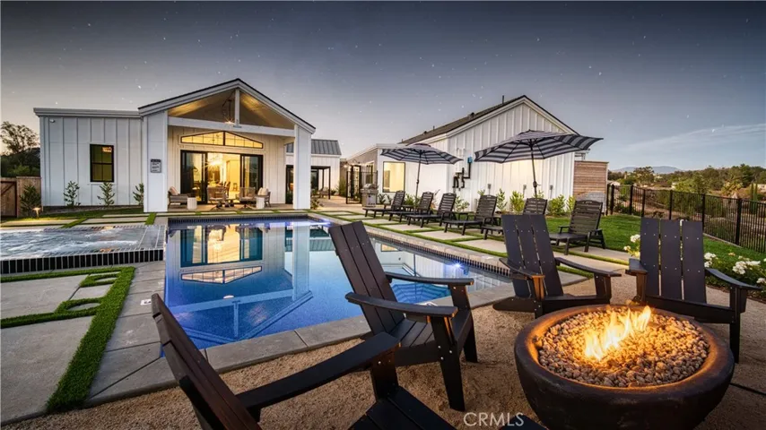 Backyard Pool