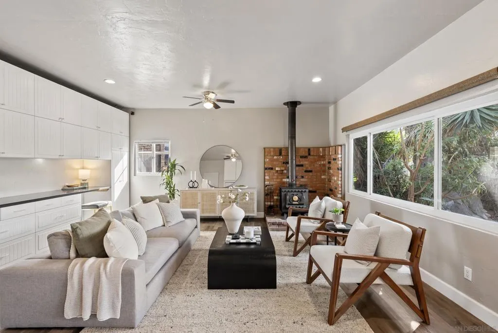 1701 Dayton Dr., Lemon Grove, California 91945 home-pic-16