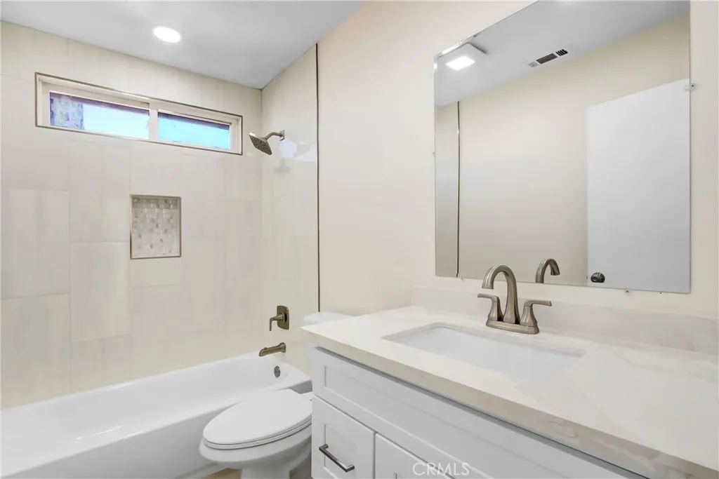 44738 Corte Gutierrez, Temecula, California 92592 home-pic-14