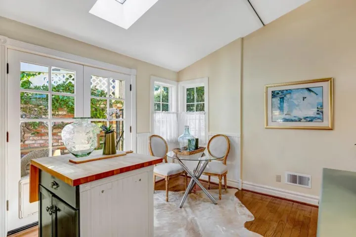 179 Pacific Avenue, Pacific Grove, California 93950