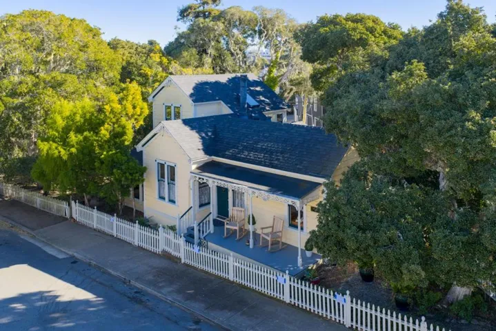 179 Pacific Avenue, Pacific Grove, California 93950
