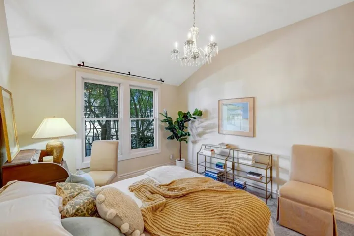 179 Pacific Avenue, Pacific Grove, California 93950