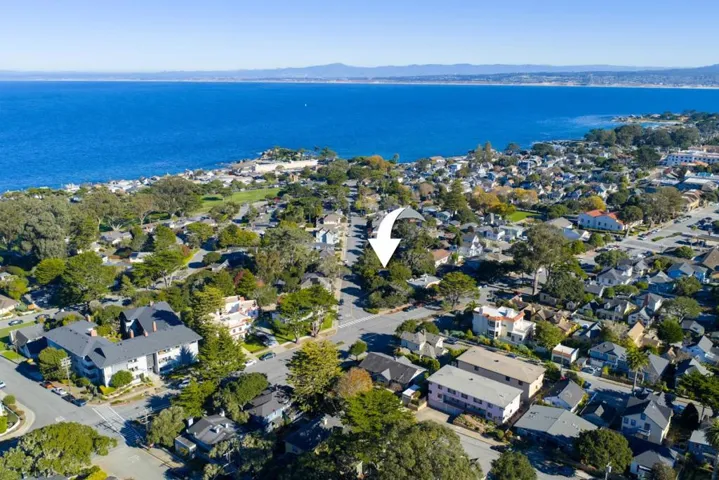 179 Pacific Avenue, Pacific Grove, California 93950