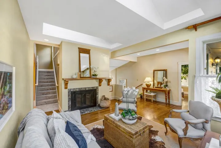 179 Pacific Avenue, Pacific Grove, California 93950