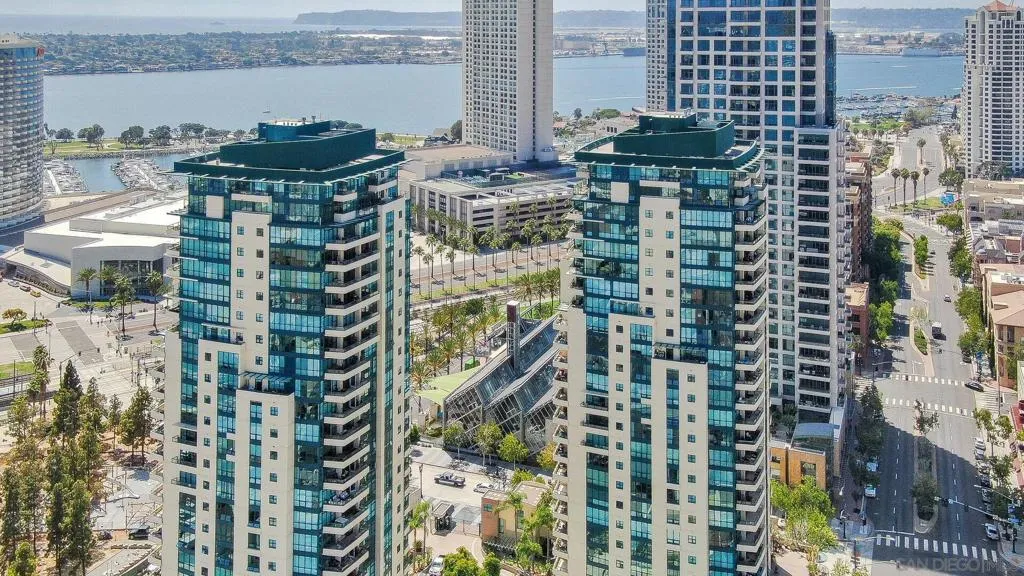 510 1st Ave 302, San Diego, California 92101 home-pic-44