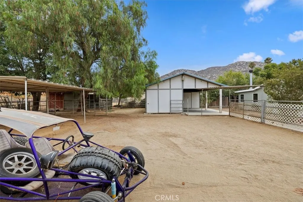 887 Kingman Drive, Norco, California 92860 home-pic-31