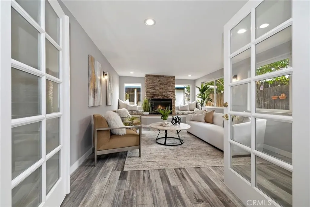 887 Kingman Drive, Norco, California 92860 home-pic-19