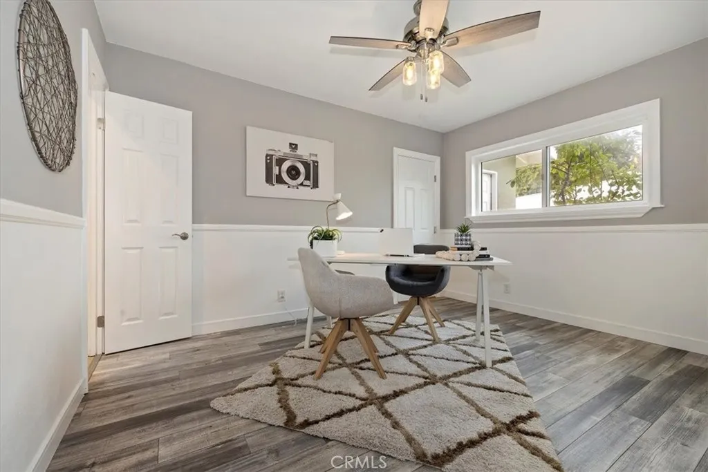 887 Kingman Drive, Norco, California 92860 home-pic-24