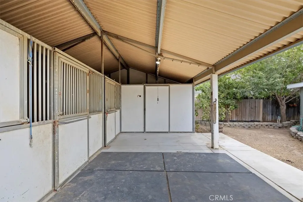 887 Kingman Drive, Norco, California 92860 home-pic-41