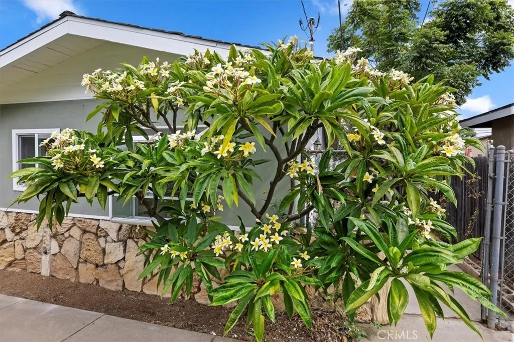 887 Kingman Drive, Norco, California 92860 home-pic-10