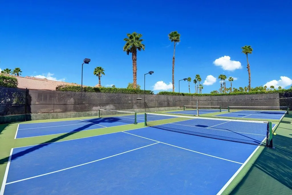 42831 Scirocco Road, Palm Desert, California 92211 home-pic-27
